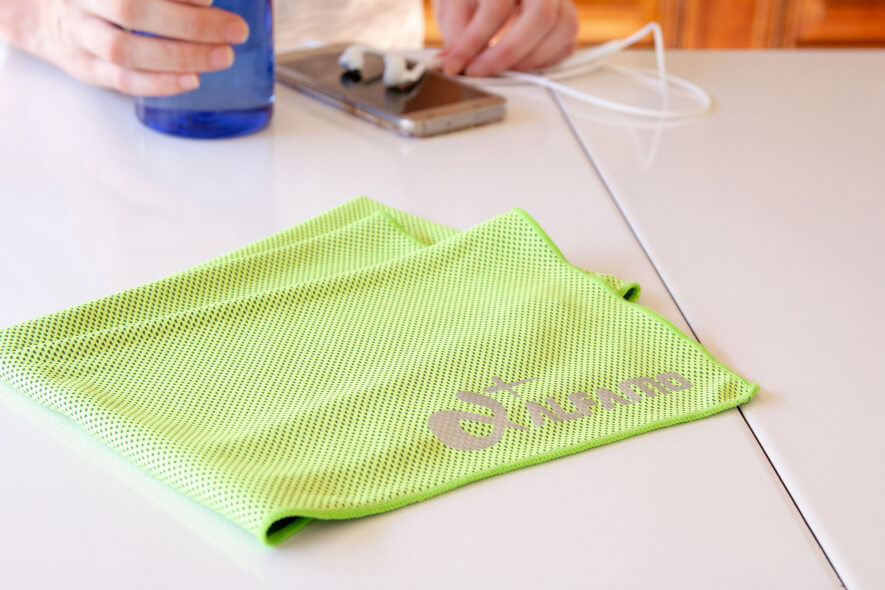 Alfamo cooling towel