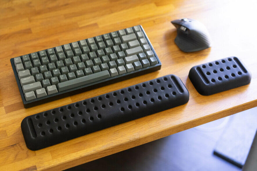 Jedia padded wrist rest