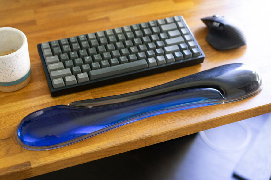 Kensington gel keyboard wrist rest