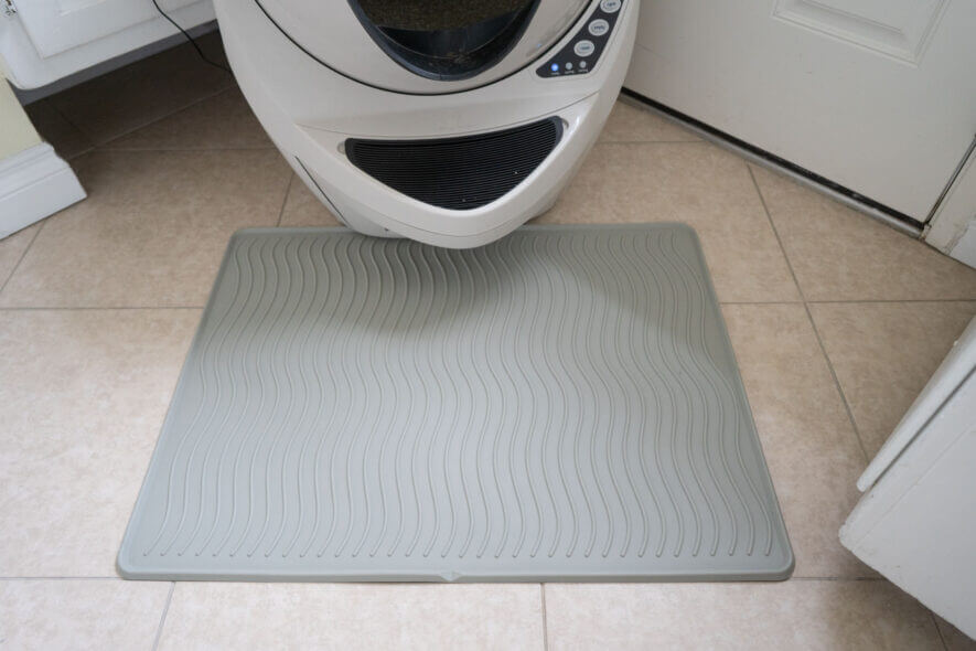 PetFusion cat litter mat