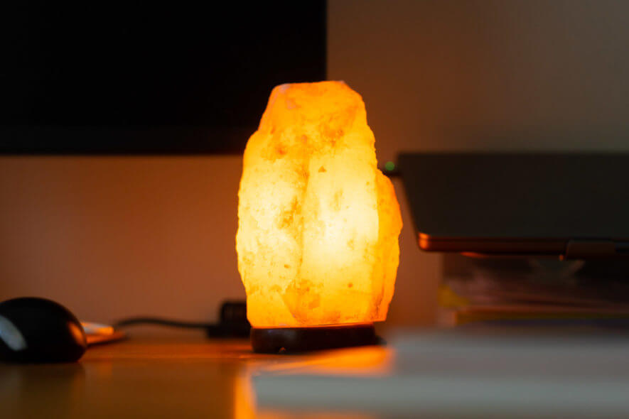 Spantik salt lamp