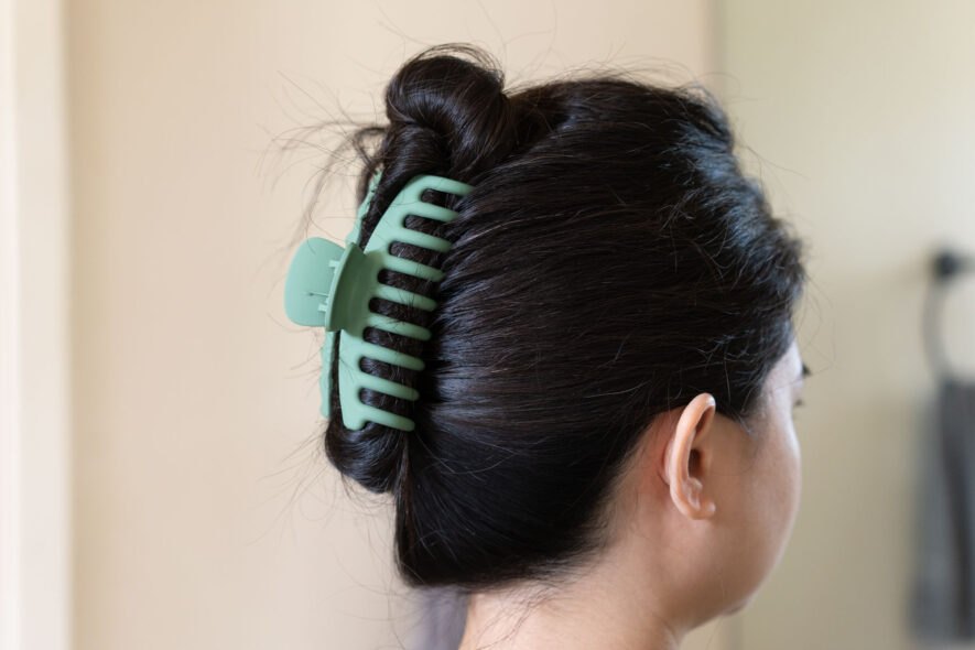 Tocess plastic hair clip